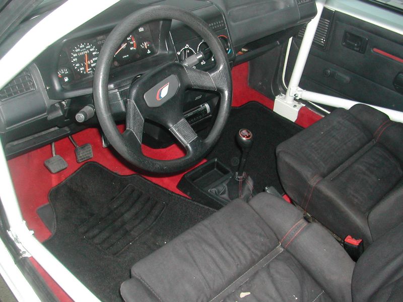 205 rallye 005.jpg