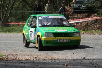 ES1 - 23-04-2006 10-30-04 - 205 rallye - Daval.JPG