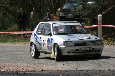 ES1 - 23-04-2006 10-30-43 - 205 rallye - Vinel.JPG