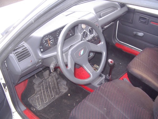 205 Rallye [7] (600 x 450).jpg