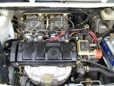 09-04-03 moteur remonté.JPG