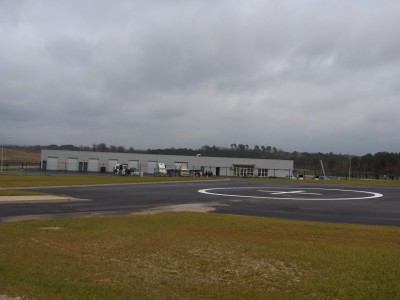 Le paddock et la piste d'hélico