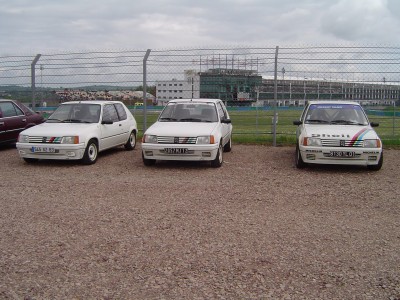Les réprentantes  du club