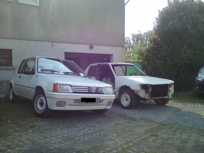 la N°1 et la N°2 cote-à-cote