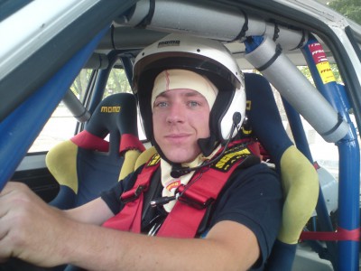 enfin installé dans la F2 et le voici notre Baptiste régionnal prët à partir!!!