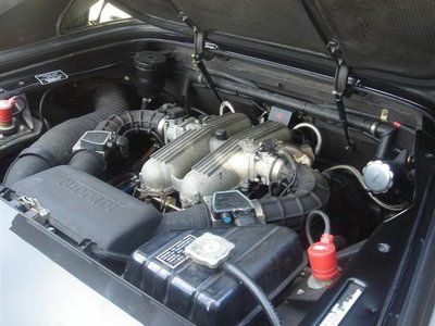 un petit 3,4L de 300cv