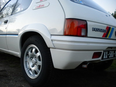 205 Rallye N° 2 re finition 017.jpg