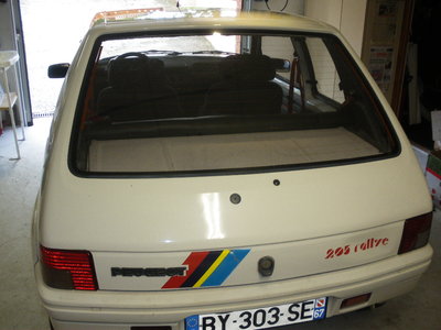 elle ressemnble au moins à une rallye comme çà, non??