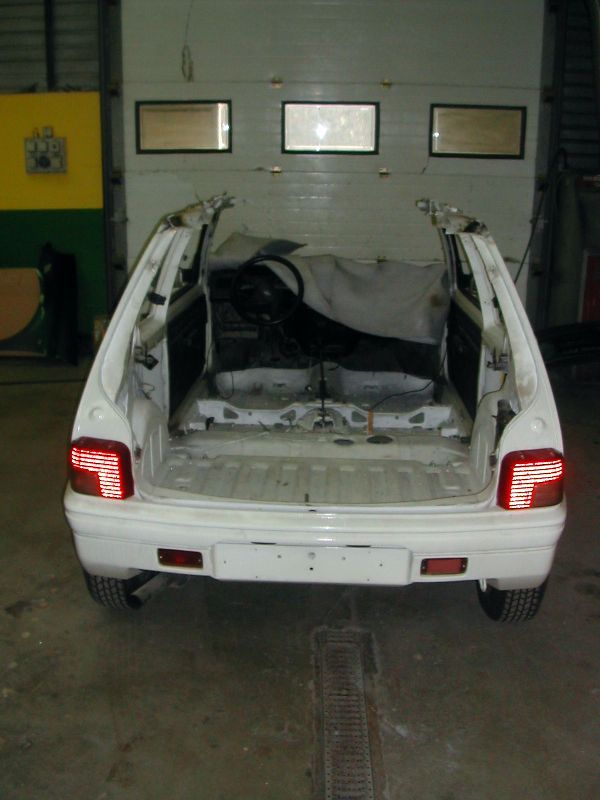 205 rallye bar.jpg
