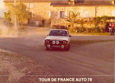 j.l.c_1136927869_tour_auto_78_2.jpg