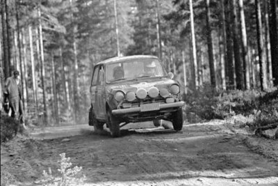 1000Lacs70HondaN600G2R.Kaariainen.jpg