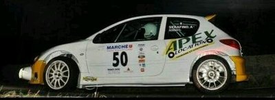 206 f2014 acheter en 2004 en configuration s16 relais circuit.<br />Énormément d'évolution elle a fini en voie large, caisse matter moteur 207 s2000 bridé à 270 cv avec boîte sequentielle Sadev