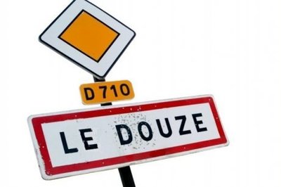 Le douze.jpg