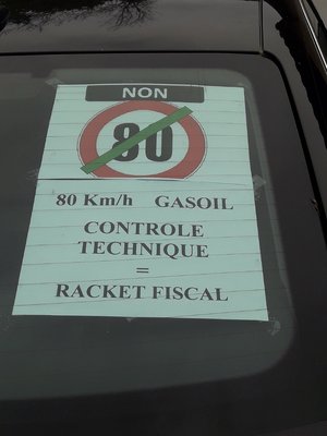 A l'arrière de mon véhicule