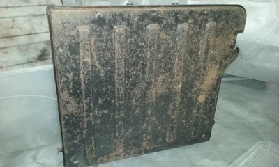 tole de banquette rouillée
