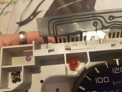 20180423_123026.jpg (1.87 Mio) Vu 3134 fois Une diode bien balaise et bien puissante ^^