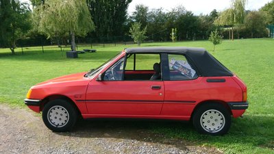 DSC_0846.JPG (3.73 Mio) Vu 5069 fois Avec la capote