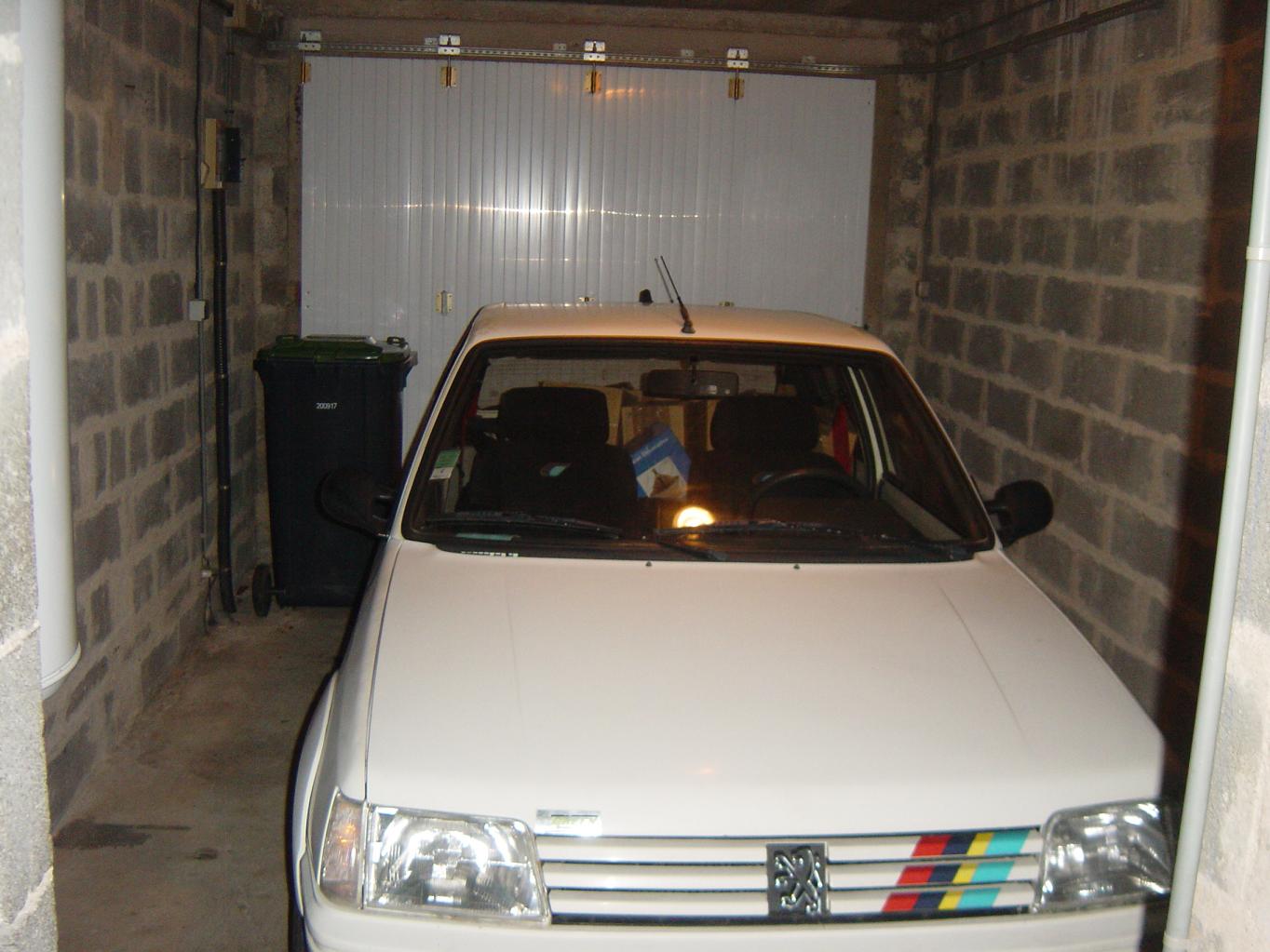 Garage voiture.JPG