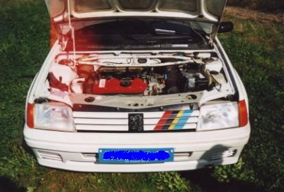 moteur 205.JPG