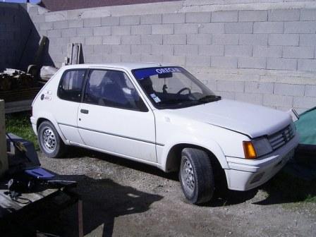RallyegaucheZip.JPG
