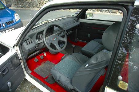 205-int[1] bis.JPG