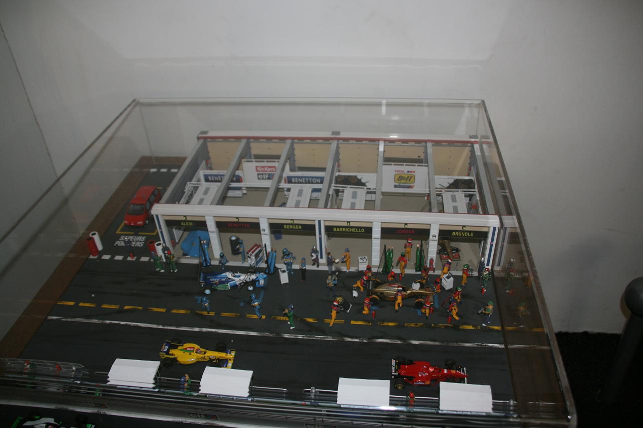 diorama.JPG
