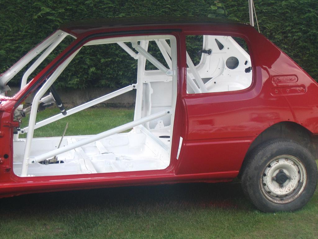 205 F 2000 12 020.jpg