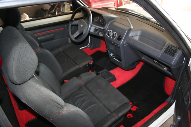 205 rallye 1.jpg