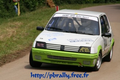voici la 205 avec laquelle j'ai couru cette année