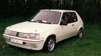 205 avant.jpg