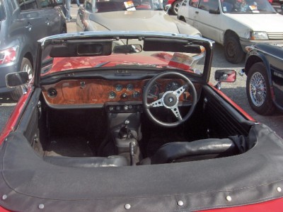 Triumph TR6 conduite à droite