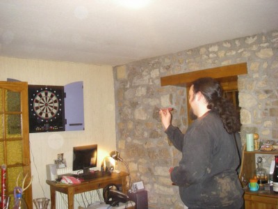 Partie de fléchettes à l'apéro