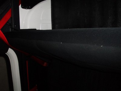 tissus rajouté sur la banquette.JPG