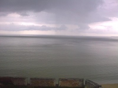 La pluie qui s'en mèle, comme pour nous rappeler qu'il est temps de partir