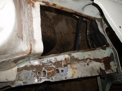 découpe passage de roue