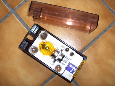 Boite d'ampoules H4 Peugeot Talbot.jpg