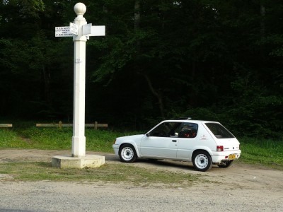 Peugeot 205 Rallye (22).JPG
