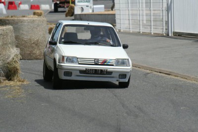 262151_218786044827296_147616301944271_629307_2604912_n.jpg