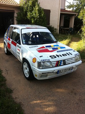 205 rallye2.JPG