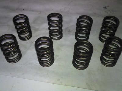 8 ressorts renforcés