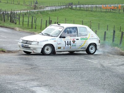 550165_389902154364655_100000346200937_1265616_13003423_n[1].jpg