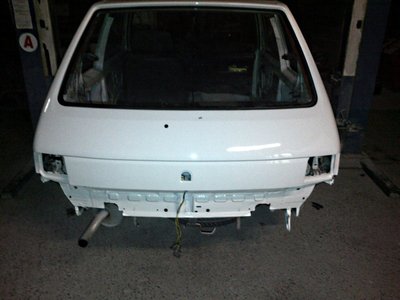 205 rallye peinture 001 retouche.jpg