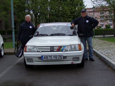 JS 205 alias Serge/Poulou et Claudette