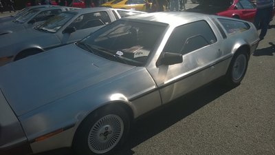 DeLorean CD 2014.jpg