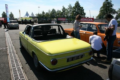Un petit cab' 2002