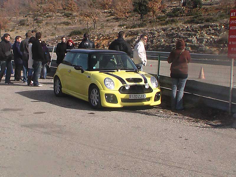 Mini.jpg