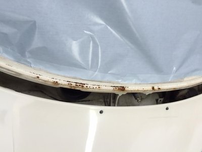 la seul rouille sur le véhicule se trouvait cachée là !!!