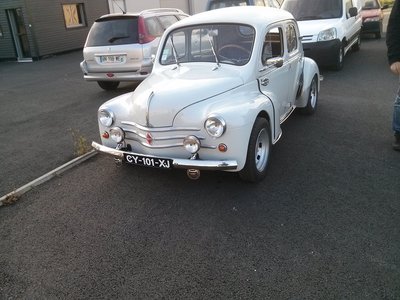 4cv.jpg