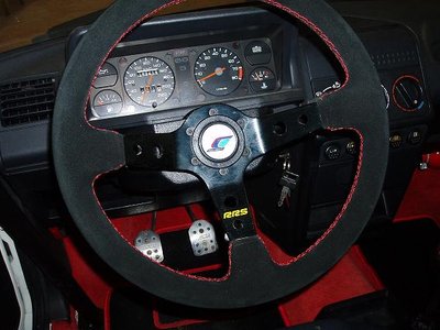 petit centre de volant qui va bien